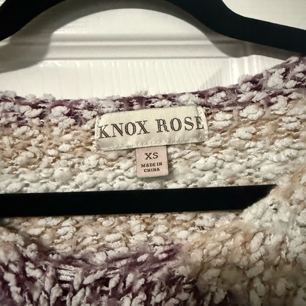 Knox Rose V-Neck Sweater in Cream and Brown - Picture 3 of 4